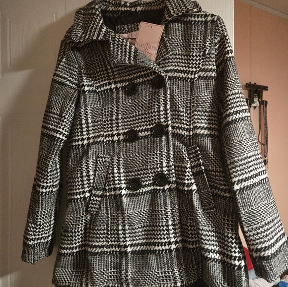 Vine and Valley Jacket - Picture 1 of 1